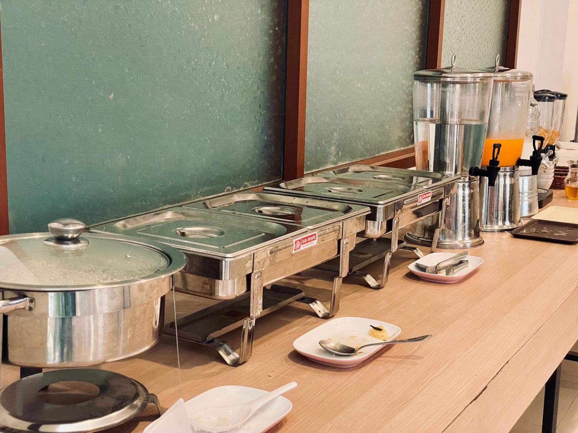 Oyo-866兰塔雷湾酒店 Ko Lanta 外观 照片