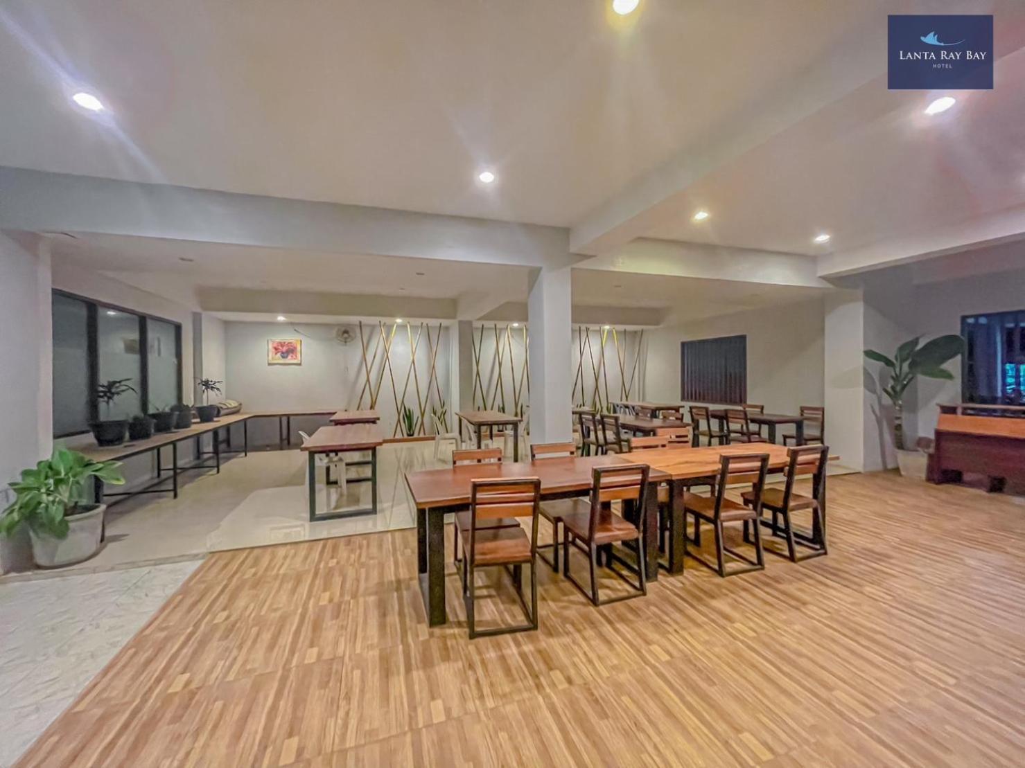 Oyo-866兰塔雷湾酒店 Ko Lanta 外观 照片
